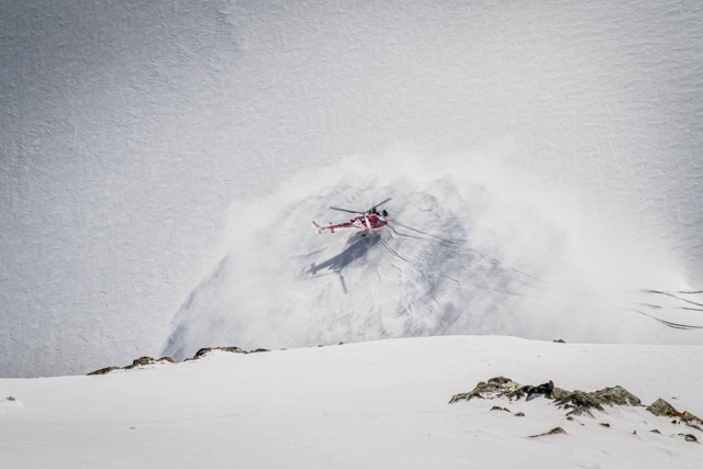 Heliskiing,Helicopter,Film Shooting,Fotoshooting,aerial filming,Photoshooting,Helikopter,Suset,Sunrise,At the Top,Winner, Vertical Magazine,Contest,Air Zermatt,Zermatt,Photographer Zermatt