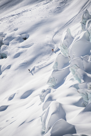 Helicopter,Helikoter,Photoshooting,Photoshooting, Zermatt, Glacier,Freeride,Air Zermatt,Filmshooting,Snow,Powder,Fresh Tracks,Matterhorn,Blue Sky,Sam Anthamatten, Victor de Le Rue, Nord Face