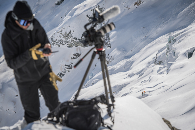 Helicopter,Helikoter,Photoshooting,Photoshooting, Zermatt, Glacier,Freeride,Air Zermatt,Filmshooting,Snow,Powder,Fresh Tracks,Matterhorn,Blue Sky,Sam Anthamatten, Victor de Le Rue, Nord Face